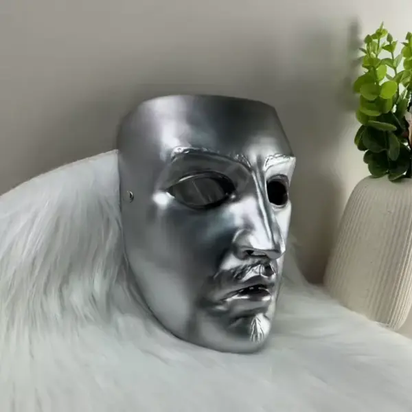 Baldwin IV Cosplay Mask there is no pattern