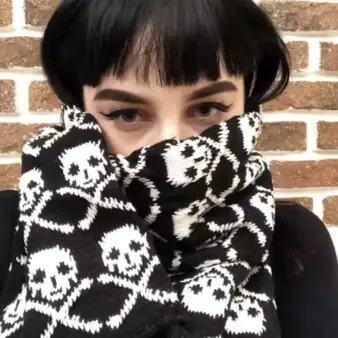 Gothic Skull Knitted Scarf – Black & White Skeleton Winter Wrap with Tassels for Women & Men model