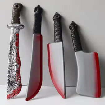 Halloween Bloody Knife Prop fore feature