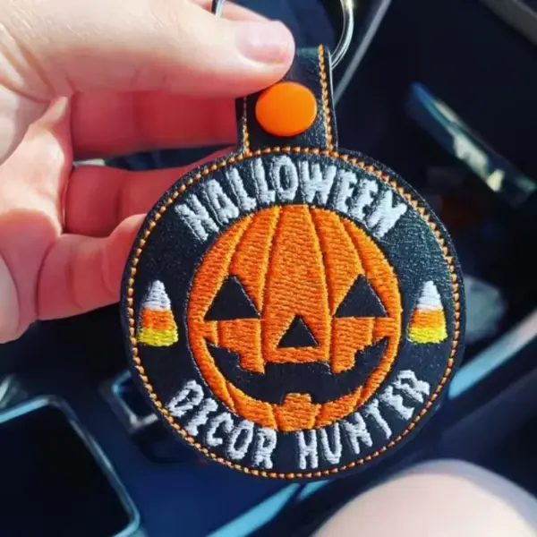 Halloween Decor Hunter Pumpkin Keychain Halloween Decor Hunter Pumpkin Keychain