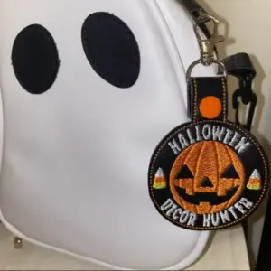 Halloween Decor Hunter Pumpkin Keychain orange
