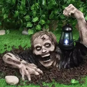 Halloween Zombie Crawling Decor Scary LED Lantern Ground Breaker Figurine for Outdoor