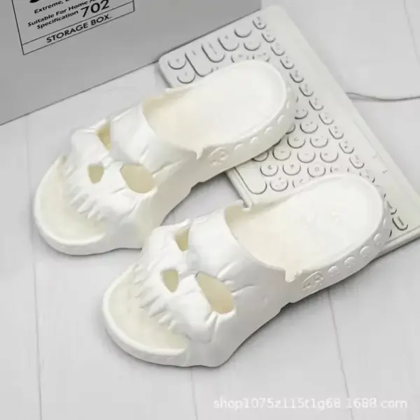 Skull Platform Slippers white