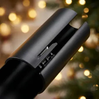 christmas cutter closeup